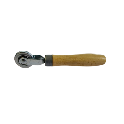 Ролик 6 мм с деревянной ручкой WRSP-188-WOOD Ролик 6 мм с деревянной ручкой WRSP-188-WOOD